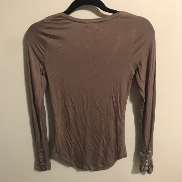 Seductions Long Sleeve Top Size Small - Picture 2 of 4